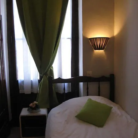 Notre Dame De Fourviere Hotel 2*
